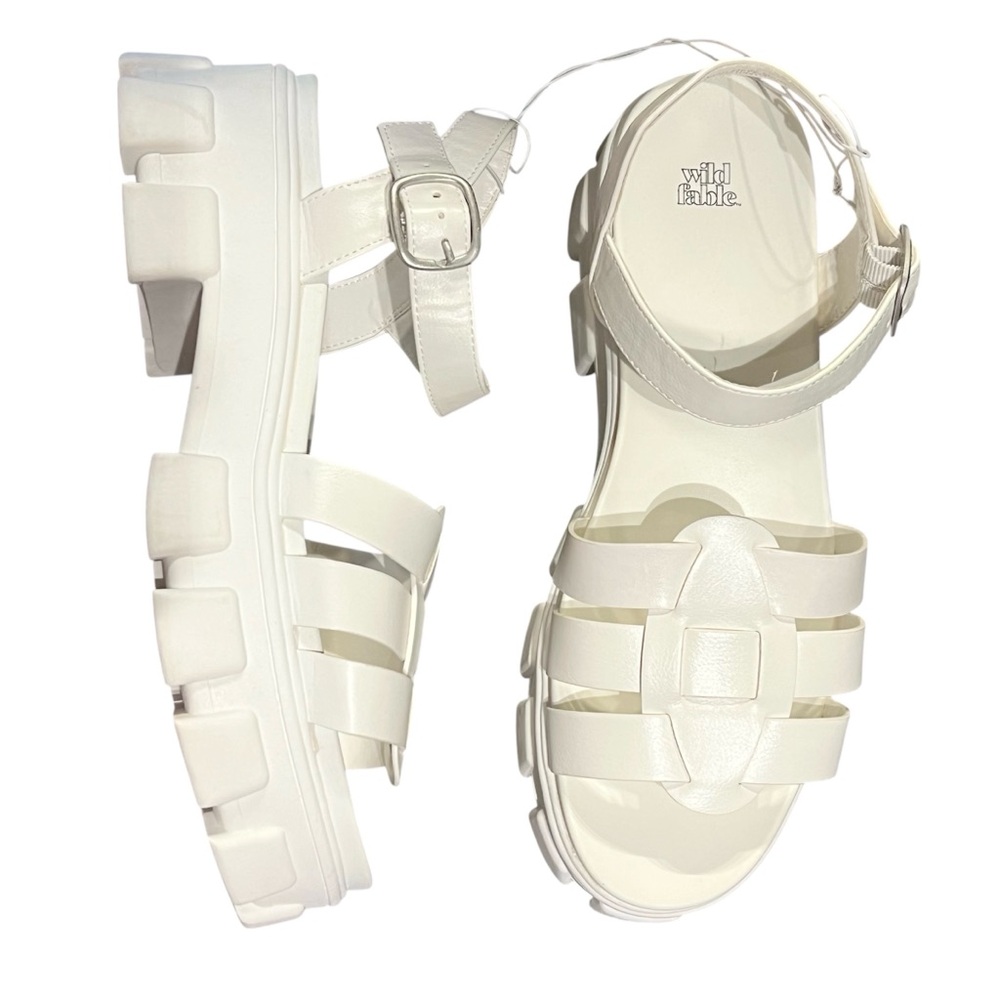 Chunky Platform Avril Fisherman Sandals. Size 11